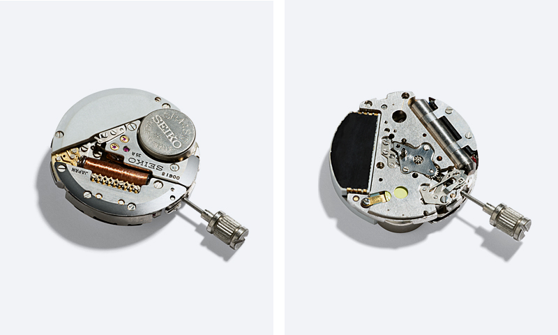 Photos of calibers (front and back) of quartz watches developed by Seiko