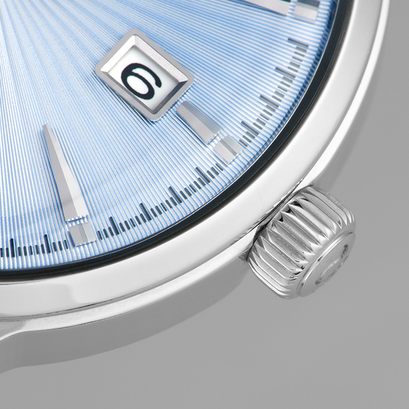 Enlarged photo of the crown of SARB065, the first cocktail-inspired watch