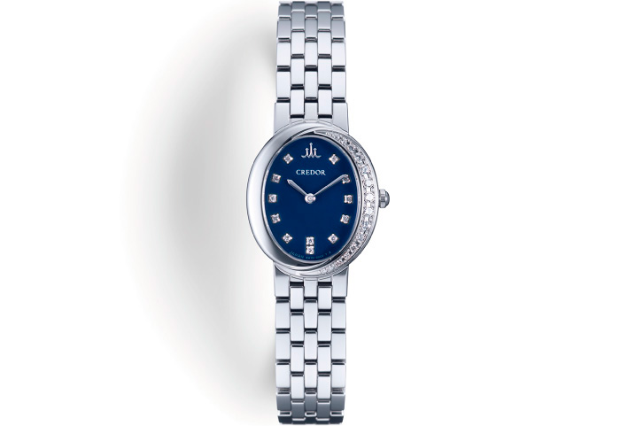 Front view of the Credor GSWE857, dark blue dial and silver bracelet